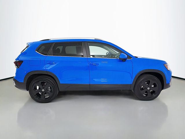 2025 Volkswagen Taos SEL 4MOTION - 23000632 - 7