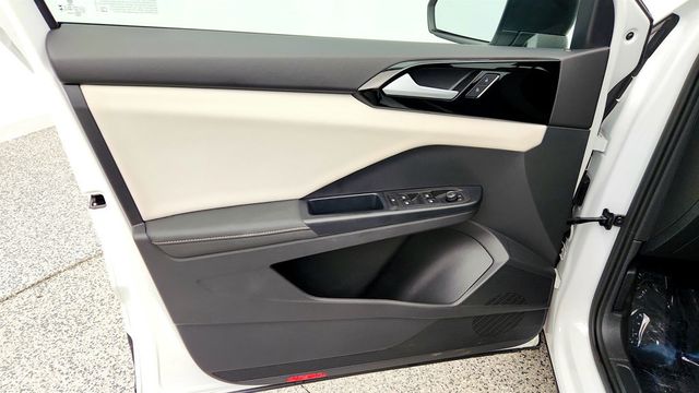 2025 Volkswagen Taos S FWD - 23071577 - 9