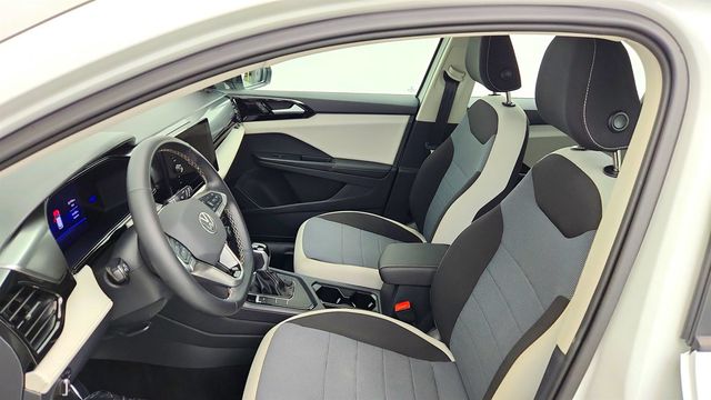 2025 Volkswagen Taos S FWD - 23071577 - 18