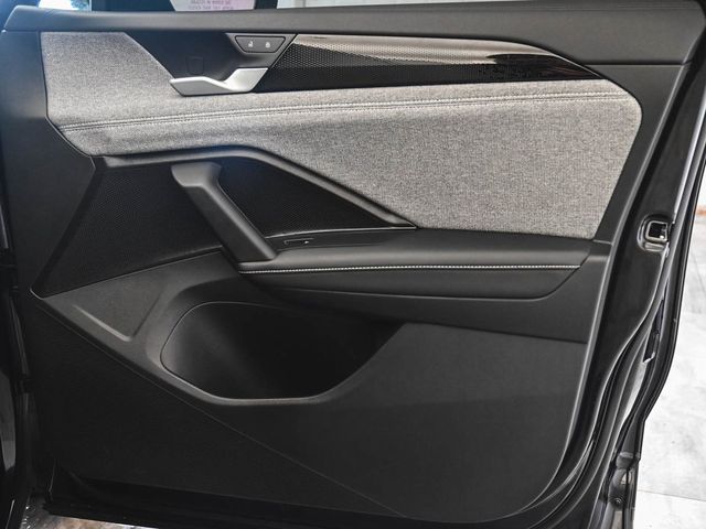 2025 Volkswagen Tiguan 2.0T S - 22960445 - 9