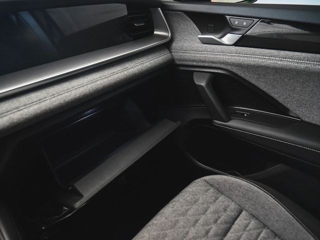 2025 Volkswagen Tiguan 2.0T S - 22960445 - 15