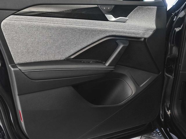 2025 Volkswagen Tiguan 2.0T S - 22960445 - 7