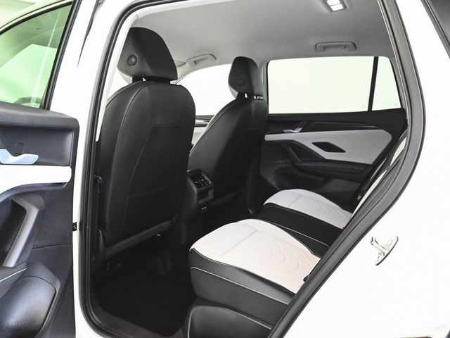 2025 Volkswagen Tiguan 2.0T SE - 23050167 - 31