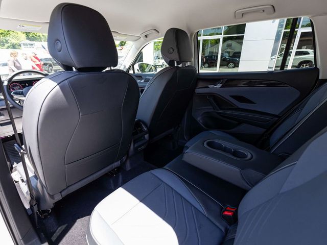 2025 Volkswagen Tiguan 2.0T SE - 23076676 - 24