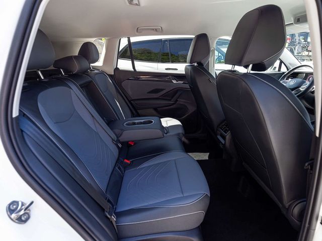 2025 Volkswagen Tiguan 2.0T SE - 23076676 - 25