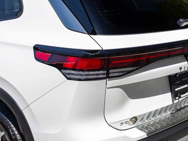 2025 Volkswagen Tiguan 2.0T SE - 23076676 - 34