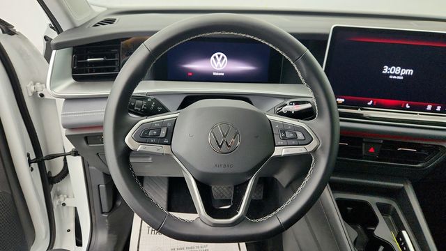 2025 Volkswagen Tiguan 2.0T SE - 22955116 - 12