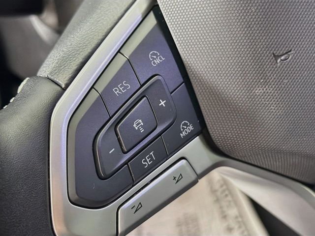 2025 Volkswagen Tiguan 2.0T SE 4MOTION - 23050008 - 9