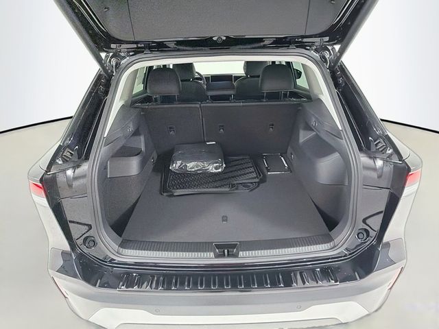 2025 Volkswagen Tiguan 2.0T SE 4MOTION - 23050008 - 23