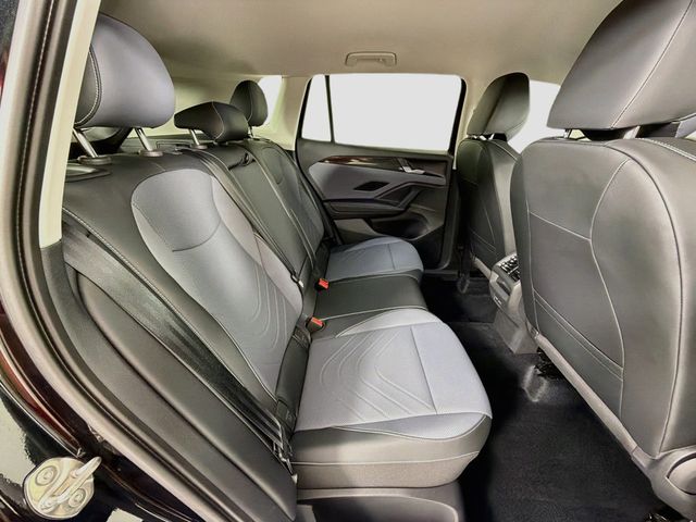 2025 Volkswagen Tiguan 2.0T SE 4MOTION - 23050008 - 24