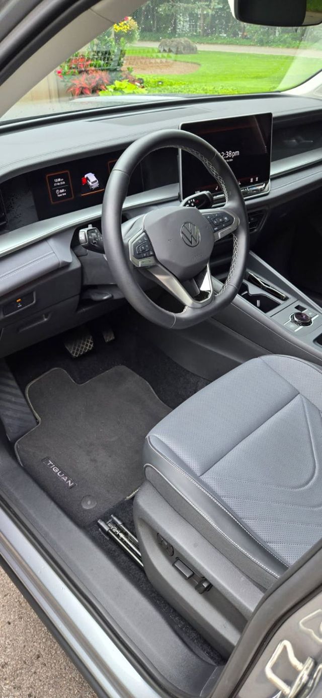 2025 Volkswagen Tiguan 2.0T SE 4MOTION - 23097508 - 2