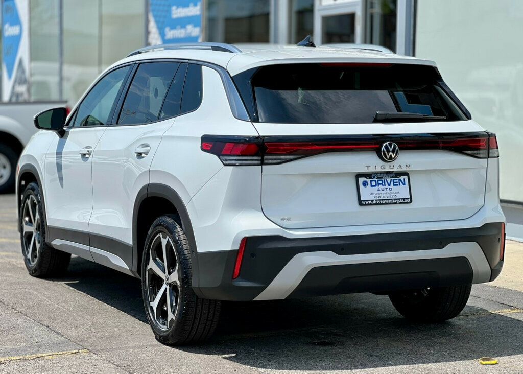2025 Volkswagen Tiguan 2.0T SE FWD - 23030275 - 31