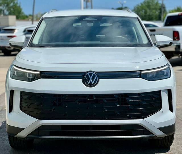2025 Volkswagen Tiguan 2.0T SE FWD - 23030275 - 5