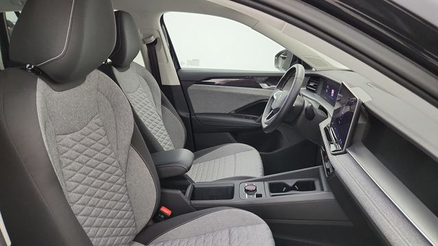 2025 Volkswagen Tiguan 2.0T S FWD - 23026214 - 23