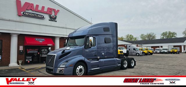 2025 Volvo 760  - 23026819 - 0