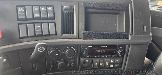 2025 Volvo 760  - 23026819 - 14
