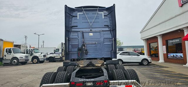 2025 Volvo 760  - 23026819 - 6