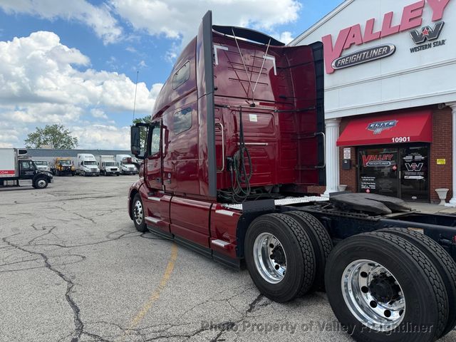 2025 Volvo 760  - 23043299 - 7