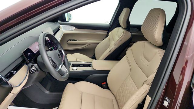 2025 Volvo EX90 Twin Motor Performance Ultra 6-Seater w/ Bowers & Wilkins Audio - 23040032 - 16