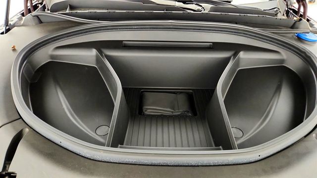 2025 Volvo EX90 Twin Motor Performance Ultra 6-Seater w/ Bowers & Wilkins Audio - 23040239 - 26