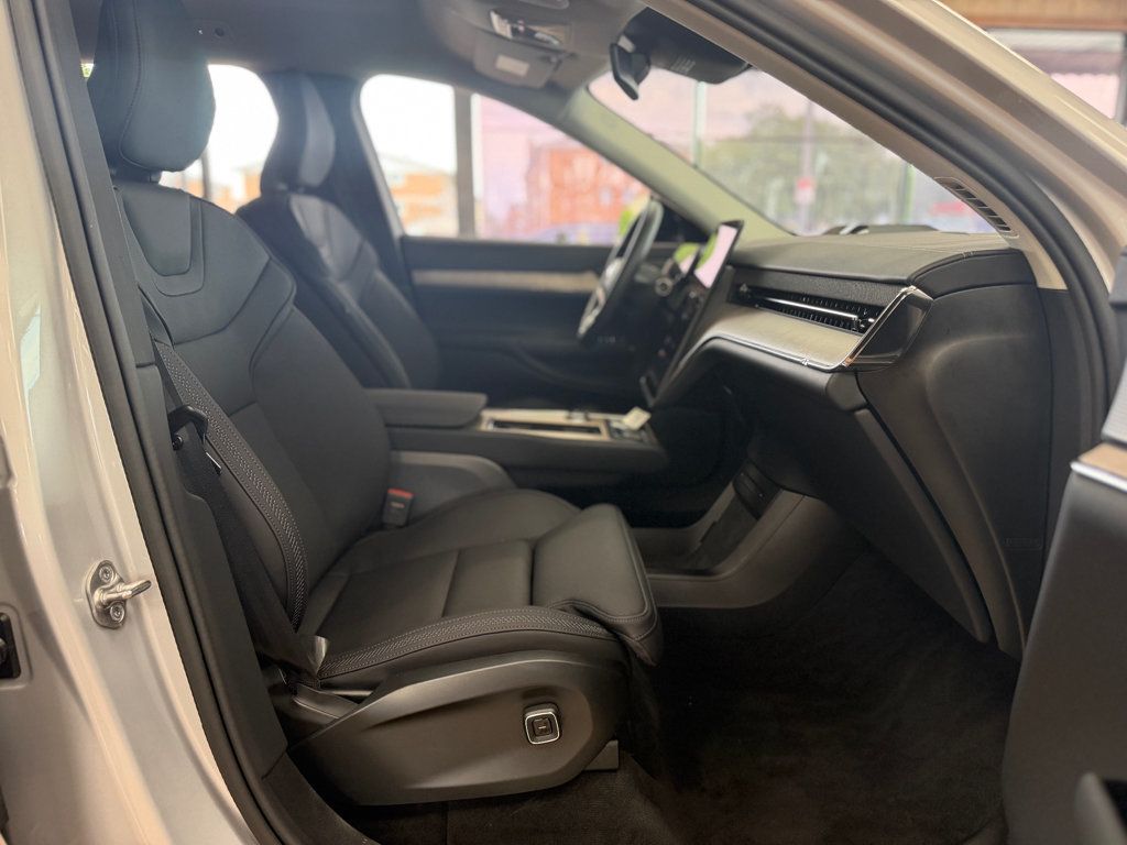 2025 Volvo EX90 Twin Motor Performance Ultra 7-Seater - 23048521 - 22