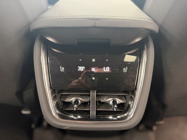 2025 Volvo EX90 Twin Motor Performance Ultra 7-Seater - 23048521 - 36