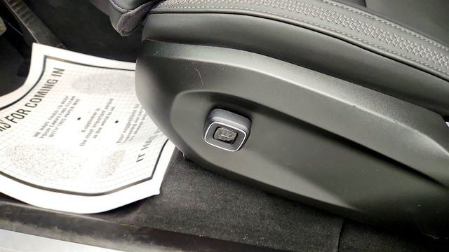 2025 Volvo EX90 Twin Motor Performance Ultra 7-Seater w/ Bowers & Wilkins - 23044003 - 10