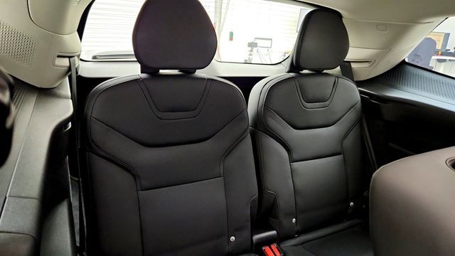 2025 Volvo EX90 Twin Motor Performance Ultra 7-Seater w/ Bowers & Wilkins - 23044003 - 21