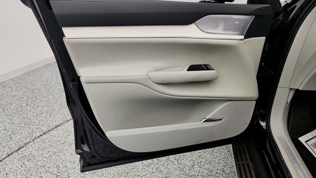 2025 Volvo EX90 Twin Motor Performance Ultra 7-Seater with B&W Premium Sound - 22955632 - 10