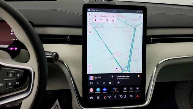 2025 Volvo EX90 Twin Motor Performance Ultra 7-Seater with B&W Premium Sound - 22955632 - 16