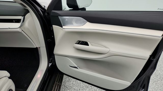 2025 Volvo EX90 Twin Motor Performance Ultra 7-Seater with B&W Premium Sound - 22955632 - 26