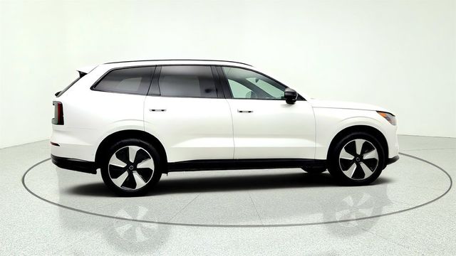2025 Volvo EX90 Twin Motor Plus 6-Seater - 23053035 - 3