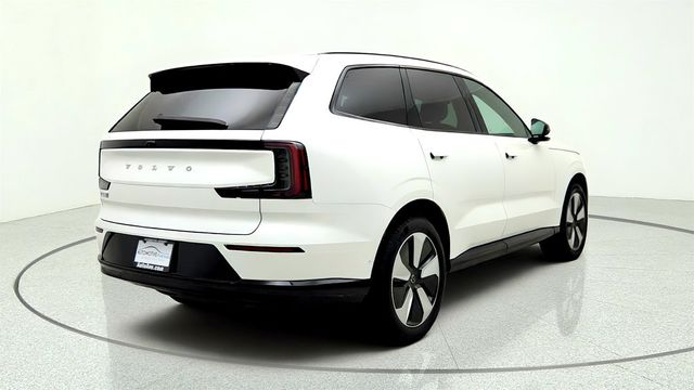 2025 Volvo EX90 Twin Motor Plus 6-Seater - 23053035 - 4