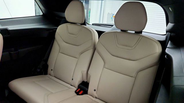 2025 Volvo EX90 Twin Motor Plus 6-Seater - 23059105 - 20