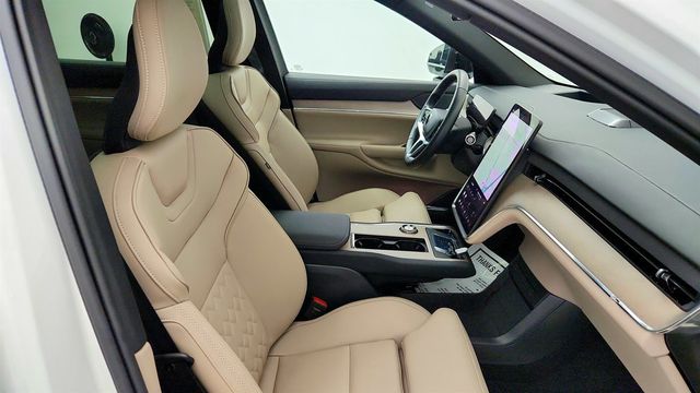 2025 Volvo EX90 Twin Motor Plus 6-Seater - 23059105 - 23