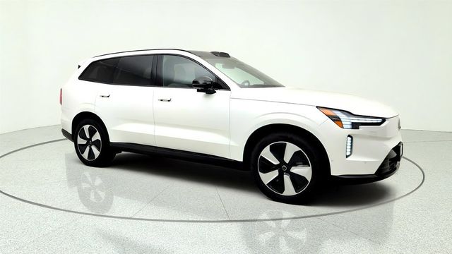 2025 Volvo EX90 Twin Motor Plus 6-Seater - 23059105 - 2