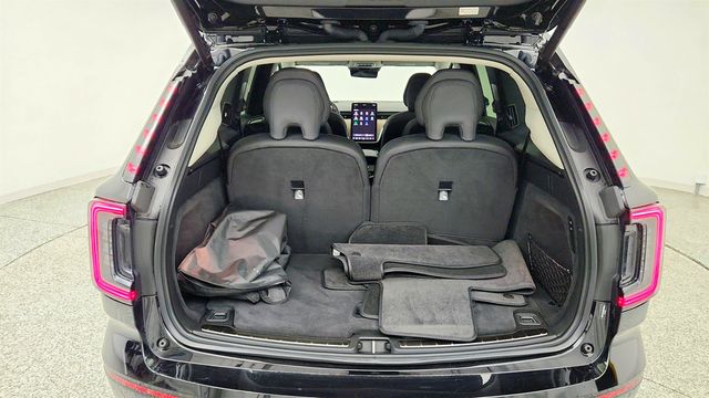 2025 Volvo EX90 Twin Motor Plus 6-Seater w/ Panoramic Roof Sunshade - 23021162 - 22