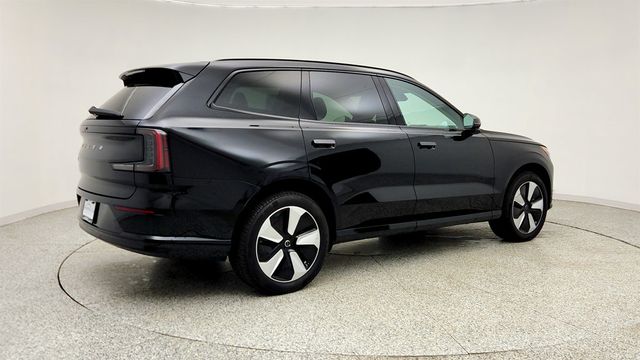 2025 Volvo EX90 Twin Motor Plus 6-Seater w/ Panoramic Roof Sunshade - 23021162 - 4