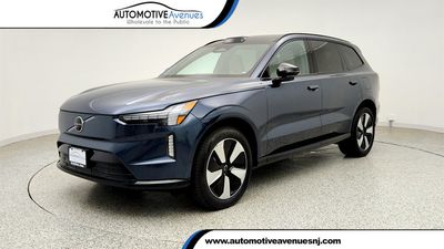 2025 Volvo EX90