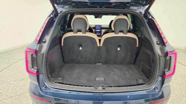 2025 Volvo EX90 Twin Motor Plus 6-Seater w/ Tow Hitch & Panoramic Sunshade - 23040024 - 19