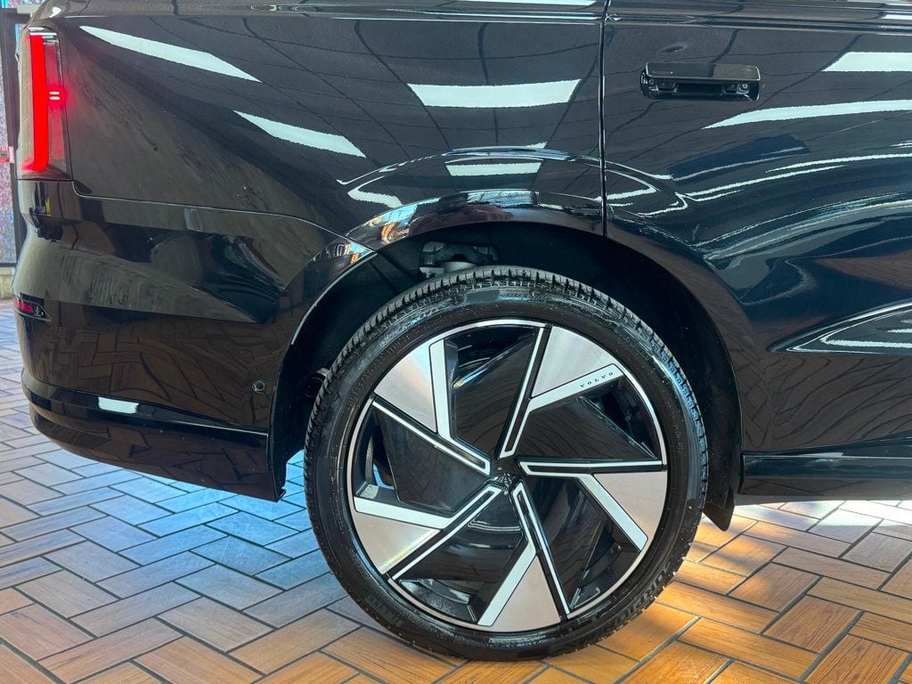 2025 Volvo EX90 Twin Motor Plus 7-Seater - 22945373 - 11