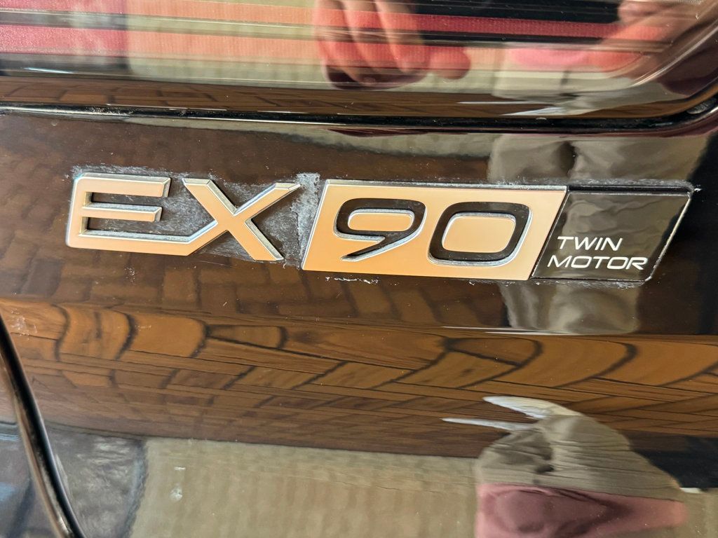 2025 Volvo EX90 Twin Motor Plus 7-Seater - 22945373 - 34