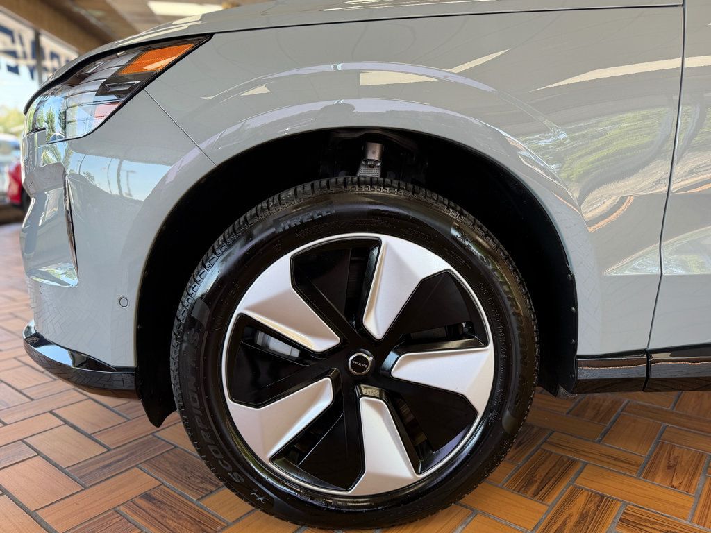 2025 Volvo EX90 Twin Motor Plus 7-Seater - 23048524 - 11