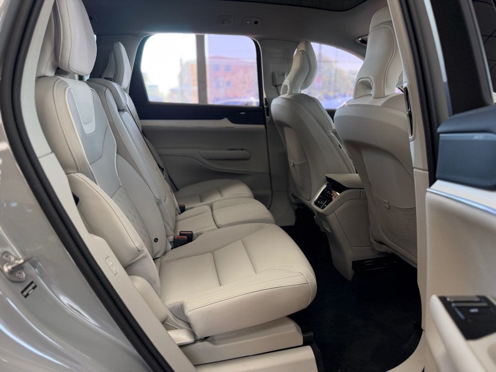 2025 Volvo EX90 Twin Motor Plus 7-Seater - 23048524 - 17