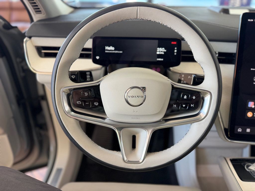 2025 Volvo EX90 Twin Motor Plus 7-Seater - 23048524 - 23