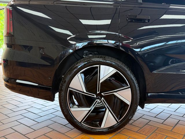 2025 Volvo EX90 Twin Motor Plus 7-Seater - 23056626 - 12