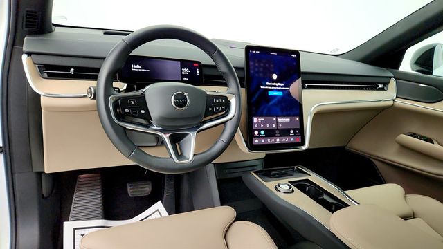 2025 Volvo EX90 Twin Motor Plus 7-Seater w/ 22-Inch Aero Wheels & Protection Pac - 23040255 - 12