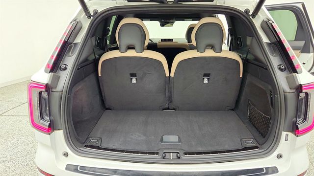 2025 Volvo EX90 Twin Motor Plus 7-Seater w/ 22-Inch Aero Wheels & Protection Pac - 23040255 - 20