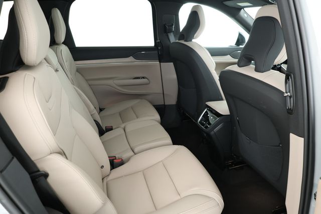2025 Volvo EX90 Twin Motor Plus 7-Seater with Ventilated Nordico Seats - 22923896 - 23
