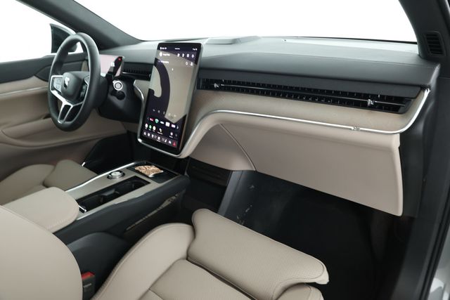 2025 Volvo EX90 Twin Motor Plus 7-Seater with Ventilated Nordico Seats - 22923896 - 25